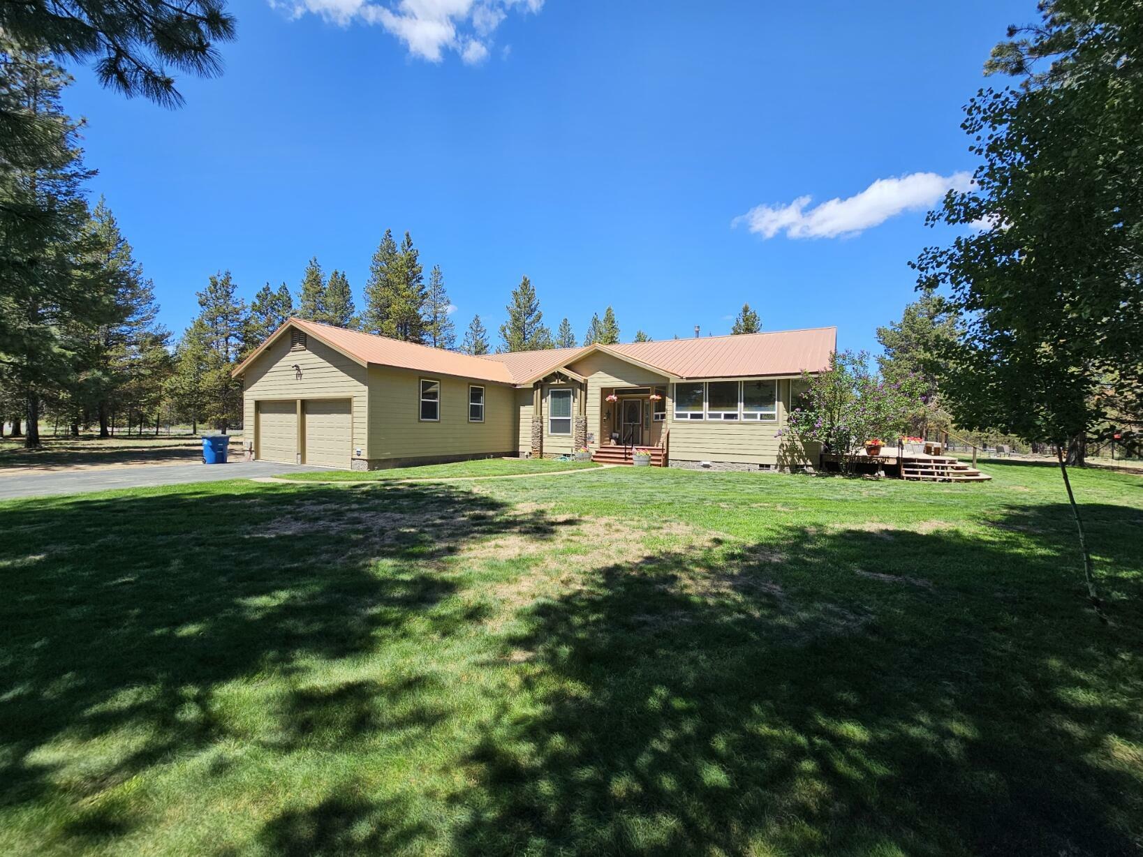 Property Photo:  16020 Dawn Road  OR 97739 