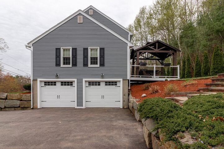 Property Photo: 50 Overlook Dr MA 01876