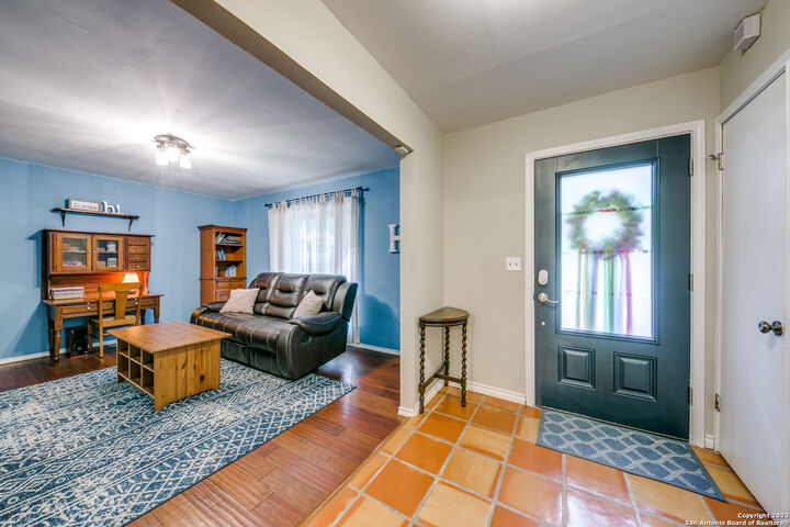 Property Photo: 1139 Custer Pass St TX 78232