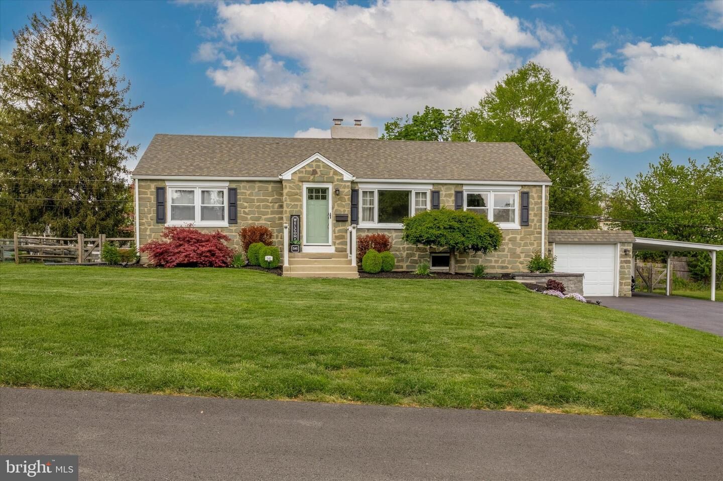 Property Photo: 541 Dorothy Lane PA 19380