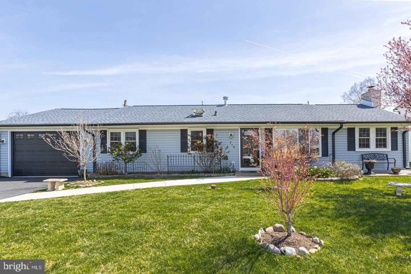 Property Photo:  718 Chatham Road  PA 19030 