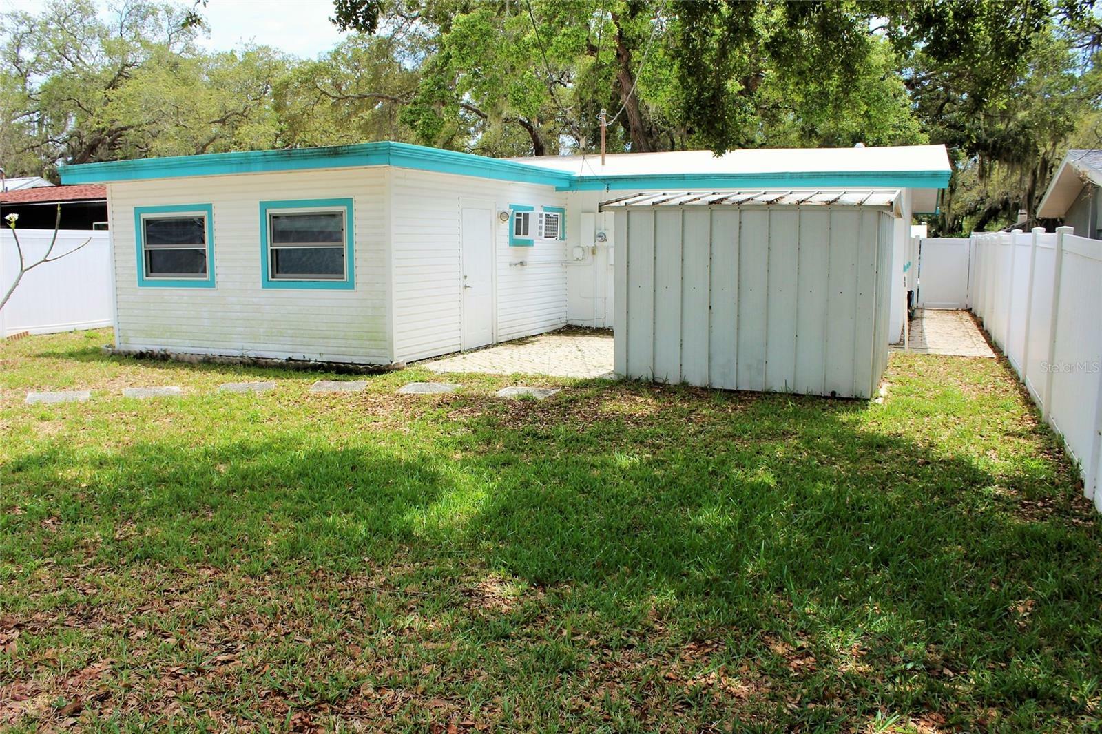 Property Photo:  25 Joyce Street  FL 34695 