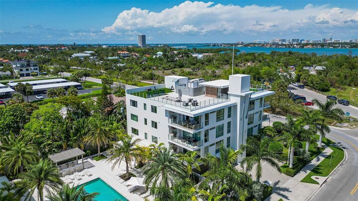 Property Photo:  159 Taft Drive E206  FL 34236 