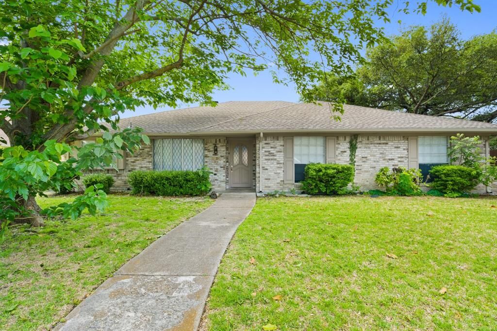 Property Photo:  1520 Tampico Drive  TX 75075 