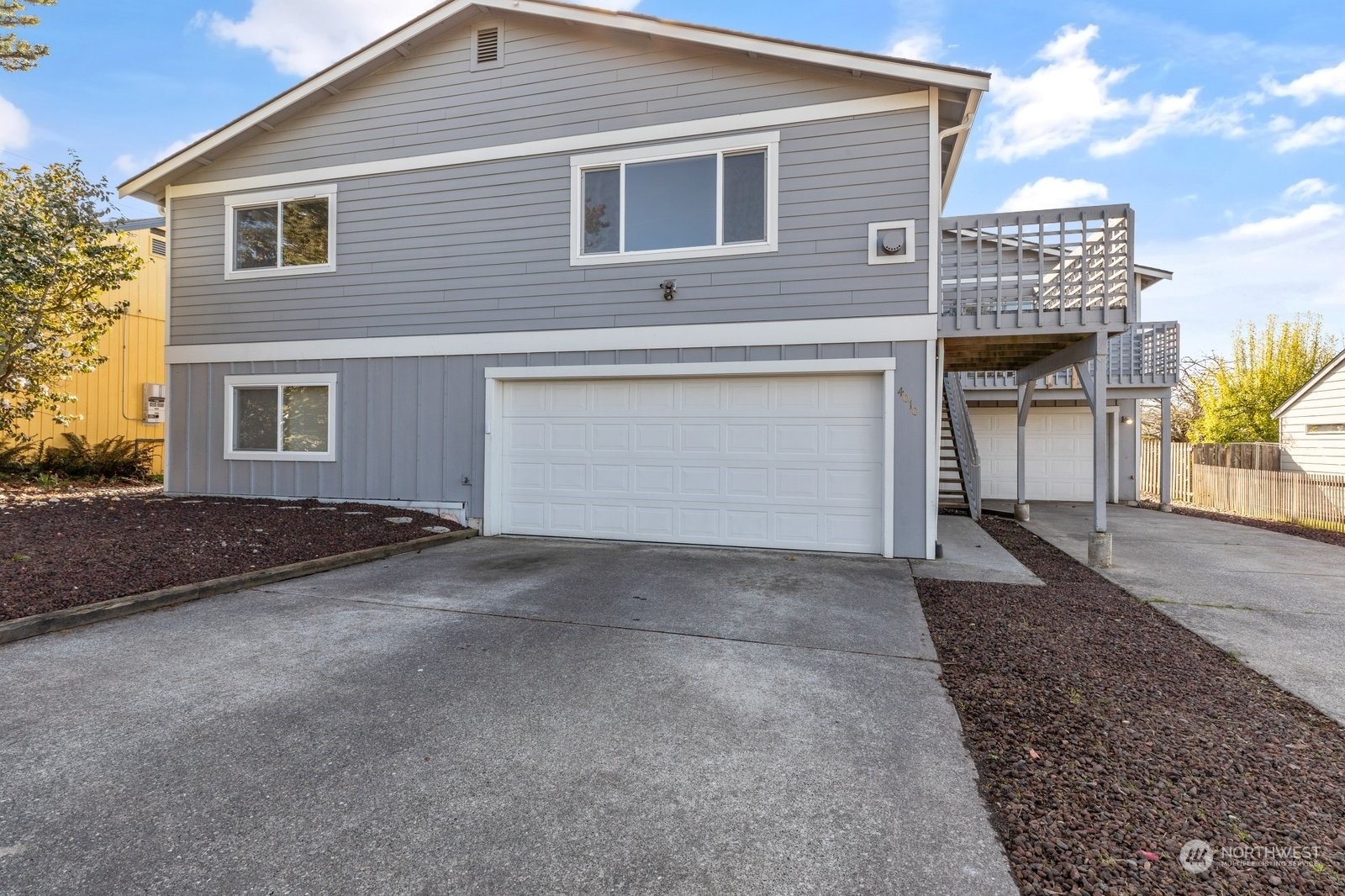 Property Photo:  4010 L Avenue  WA 98221 