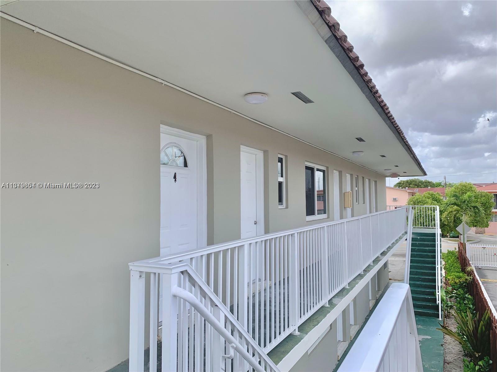 Property Photo: 174 E 5th St 4 FL 33010