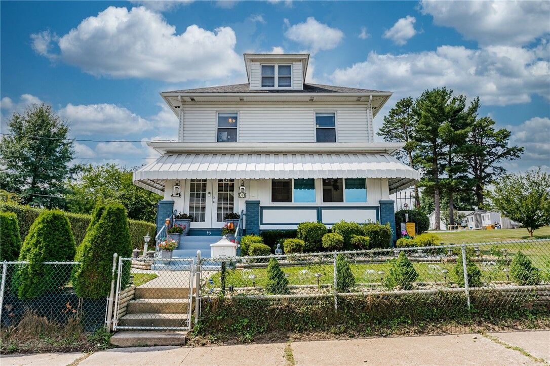 Property Photo:  93 Easy Street  PA 15401 