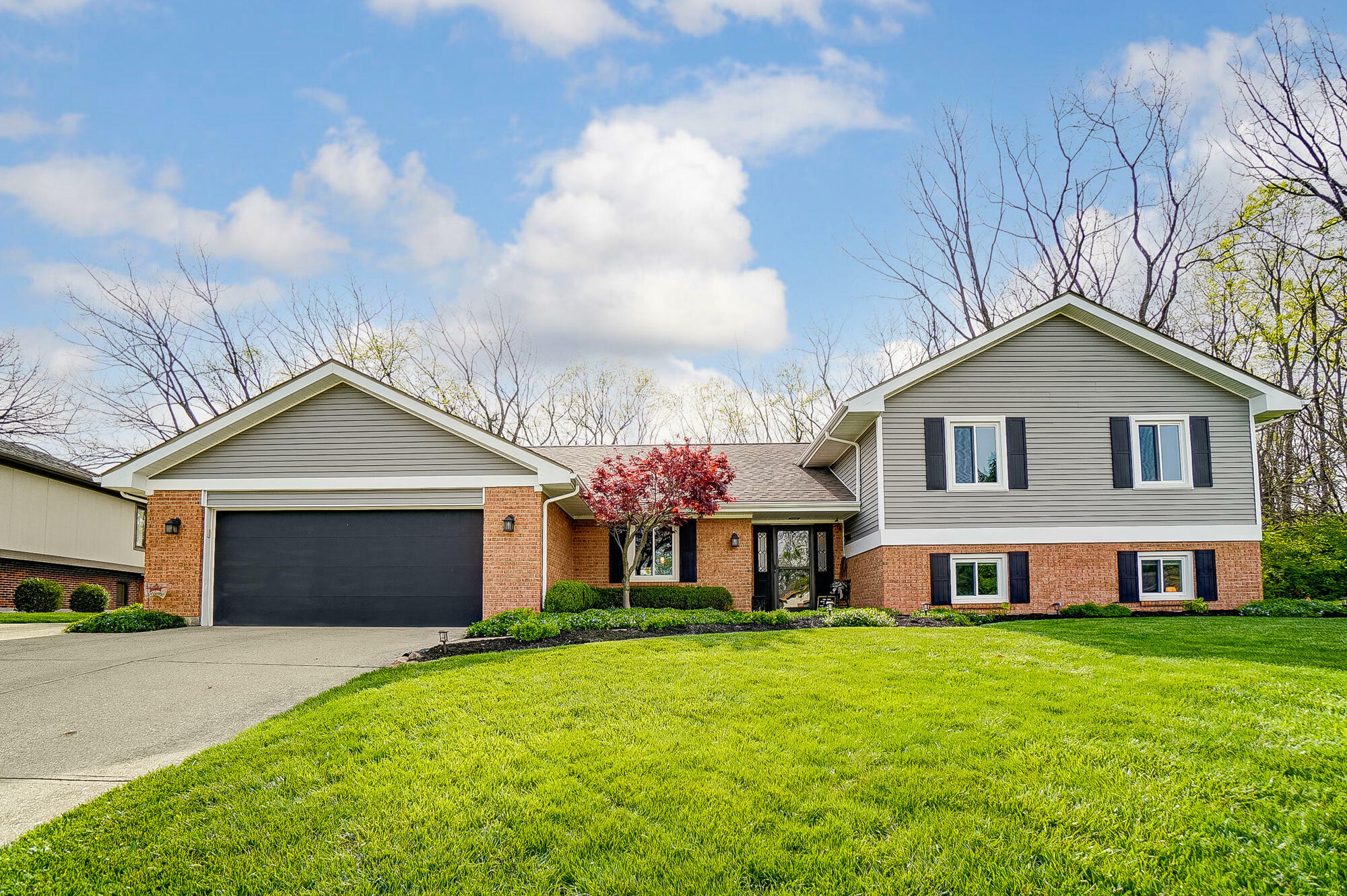 Property Photo: 7653 Turtle Creek Drive OH 45414