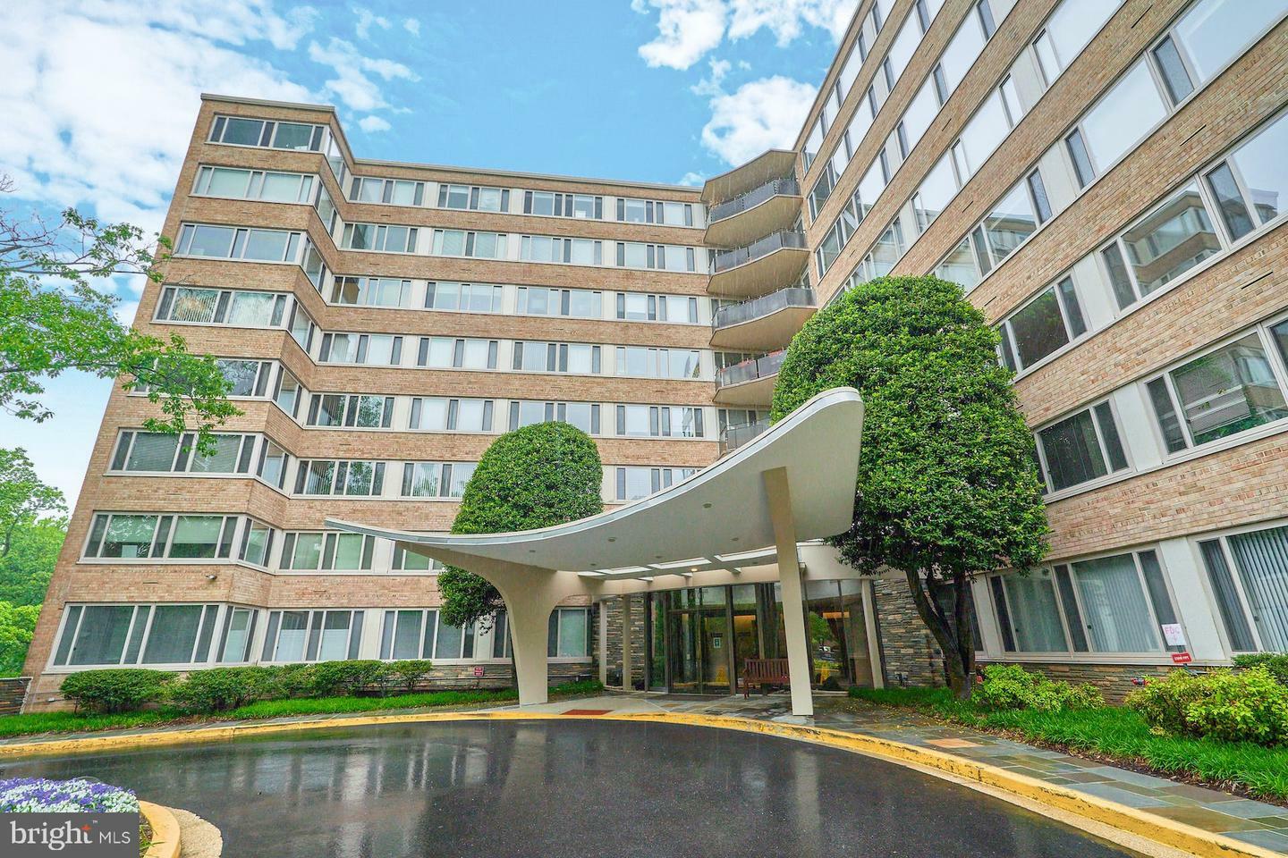 Property Photo:  4101 Cathedral Avenue NW 701  DC 20016 
