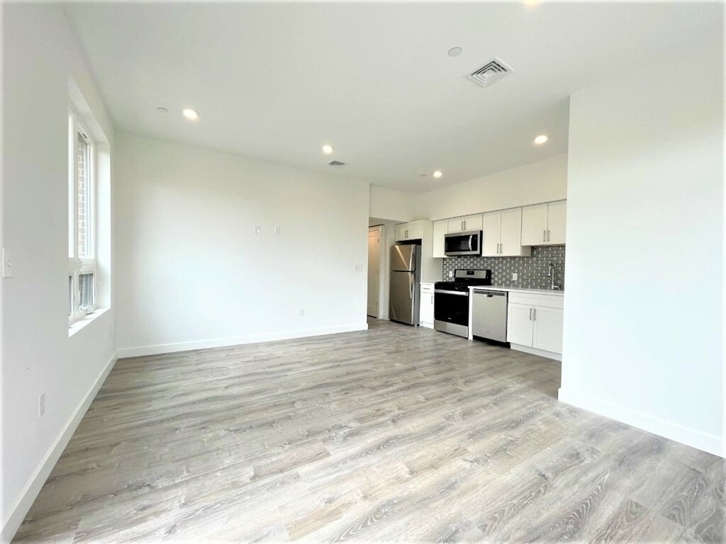 Property Photo: 302 Broadway 301 MA 02148