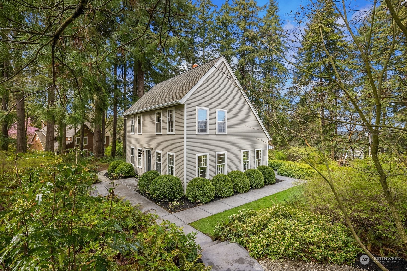 Property Photo:  5254 NE Eagle Harbor Drive  WA 98110 