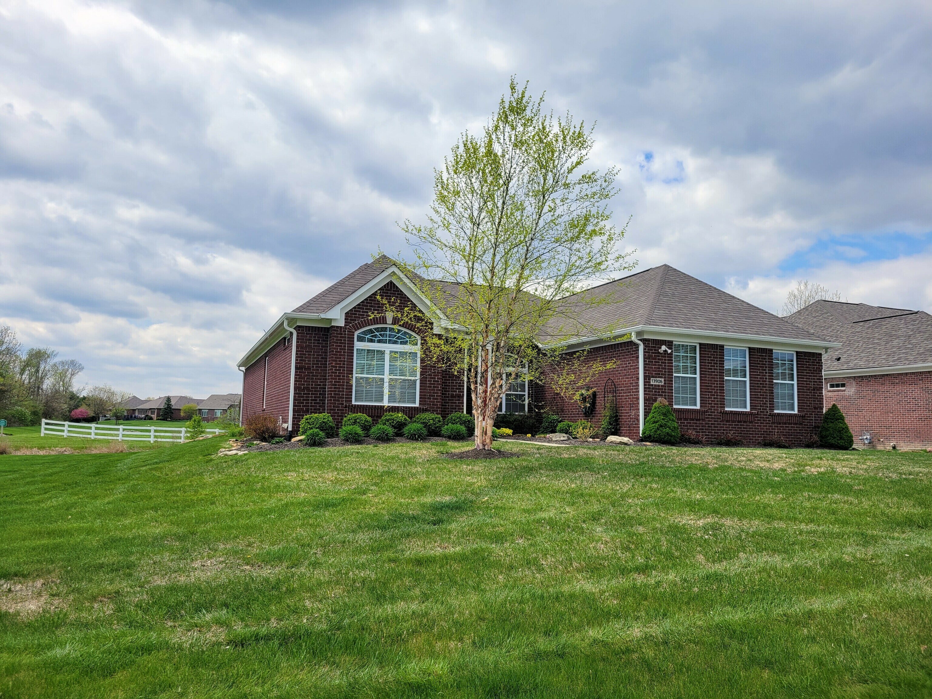 Property Photo:  13906 Finnhorse Drive  IN 46032 