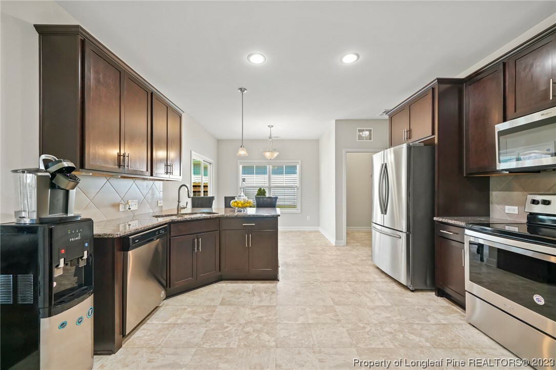Property Photo: 2621 Christy Court NC 28304