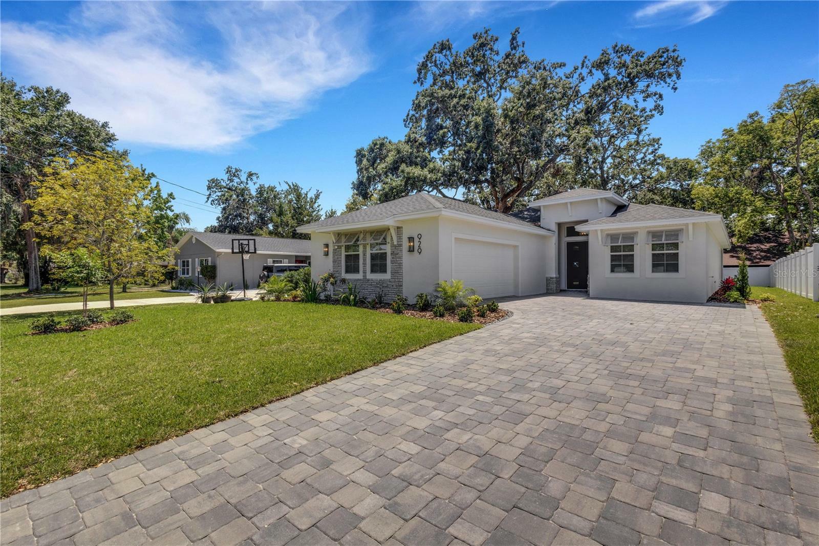 Property Photo:  929 Clearview Avenue  FL 33801 