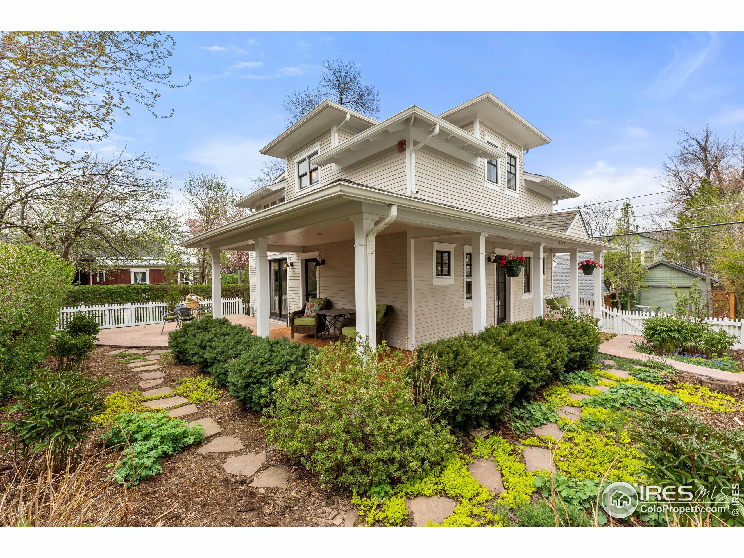 Property Photo: