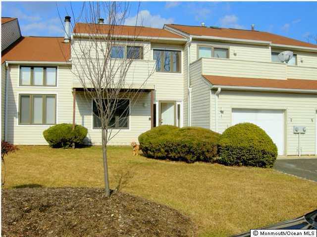 Property Photo:  10 Park Meadow Lane  NJ 07764 