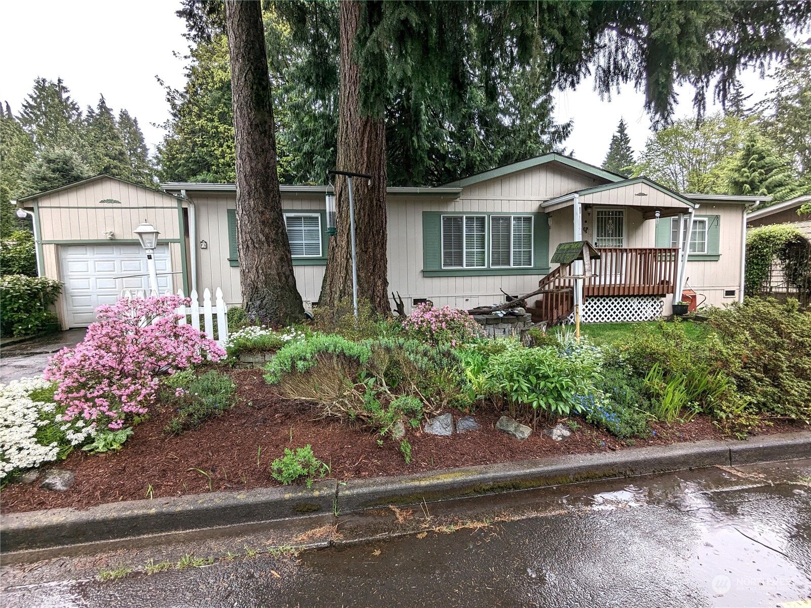 3 bed Auburn home for sale 800 29th Street SE F8, Auburn, WA 98002