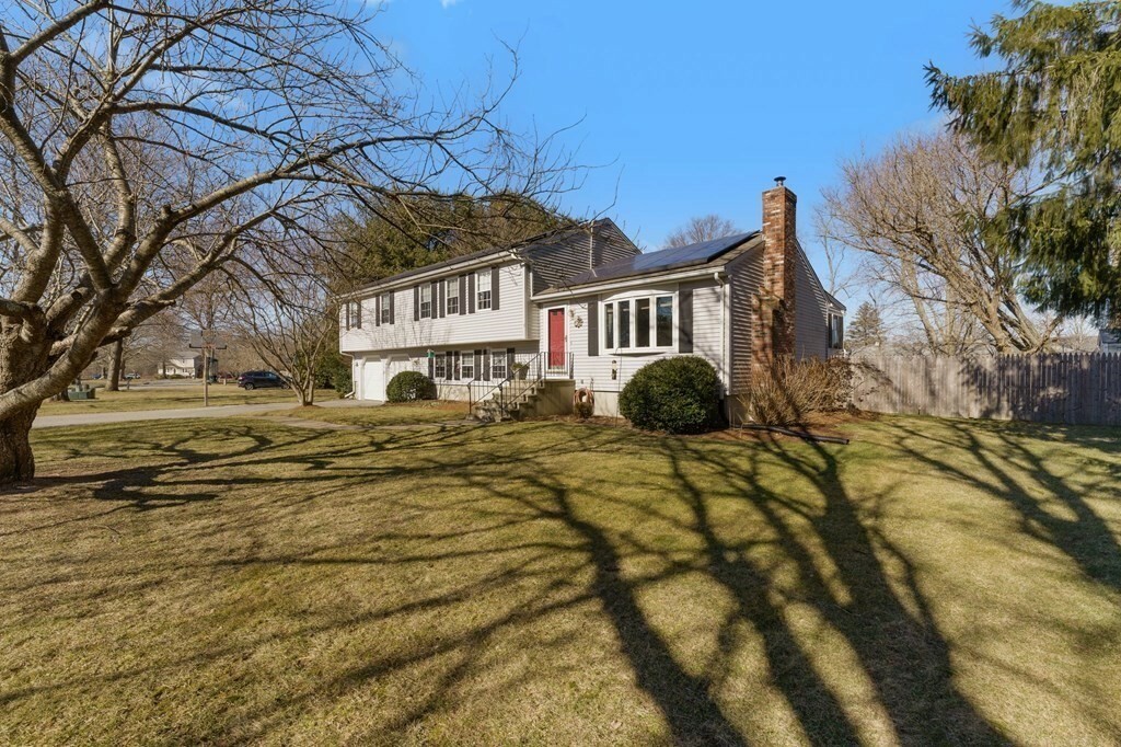 Property Photo: 3 Brookside Ct MA 02771