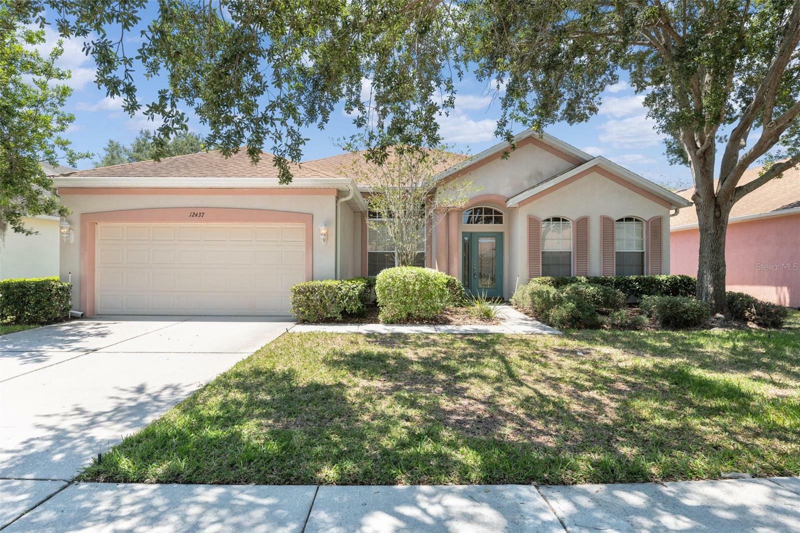 Property Photo:  12437 Adventure Drive  FL 33579 