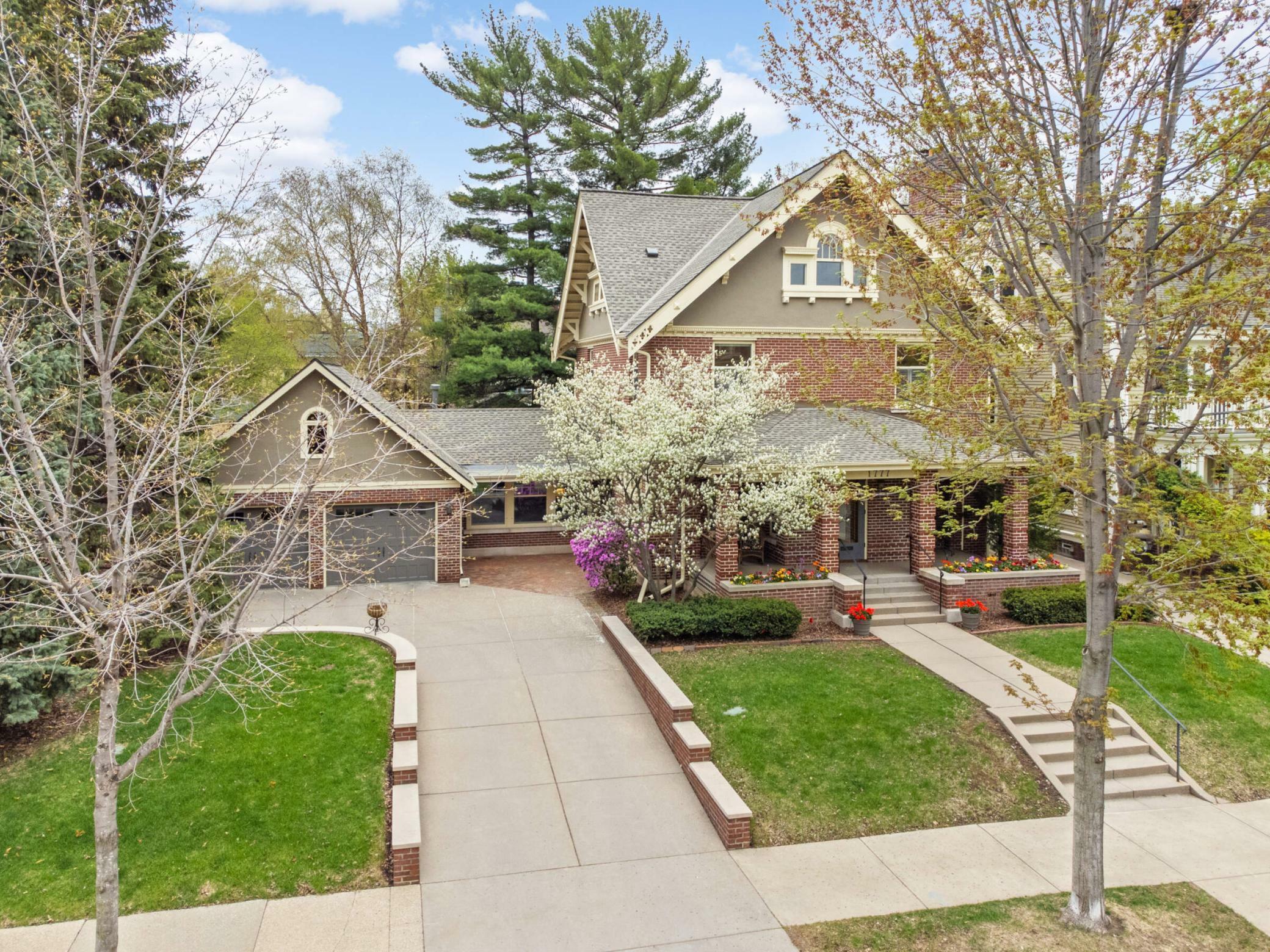Property Photo: 1777 Knox Avenue S MN 55403