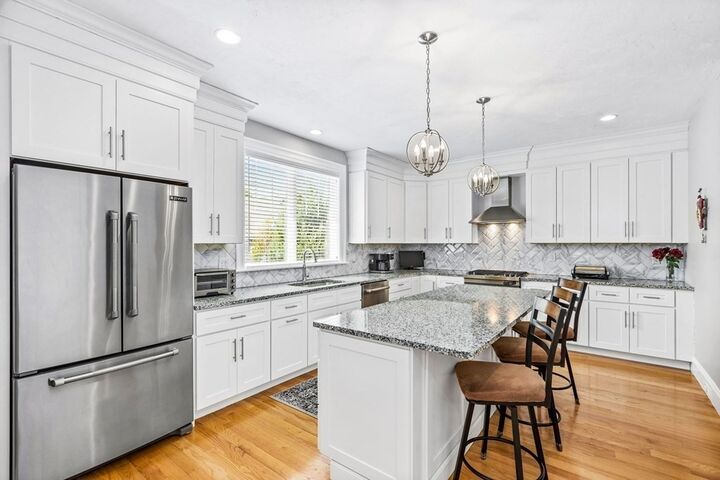 Property Photo: 18 Amherst Lane 18 MA 01701