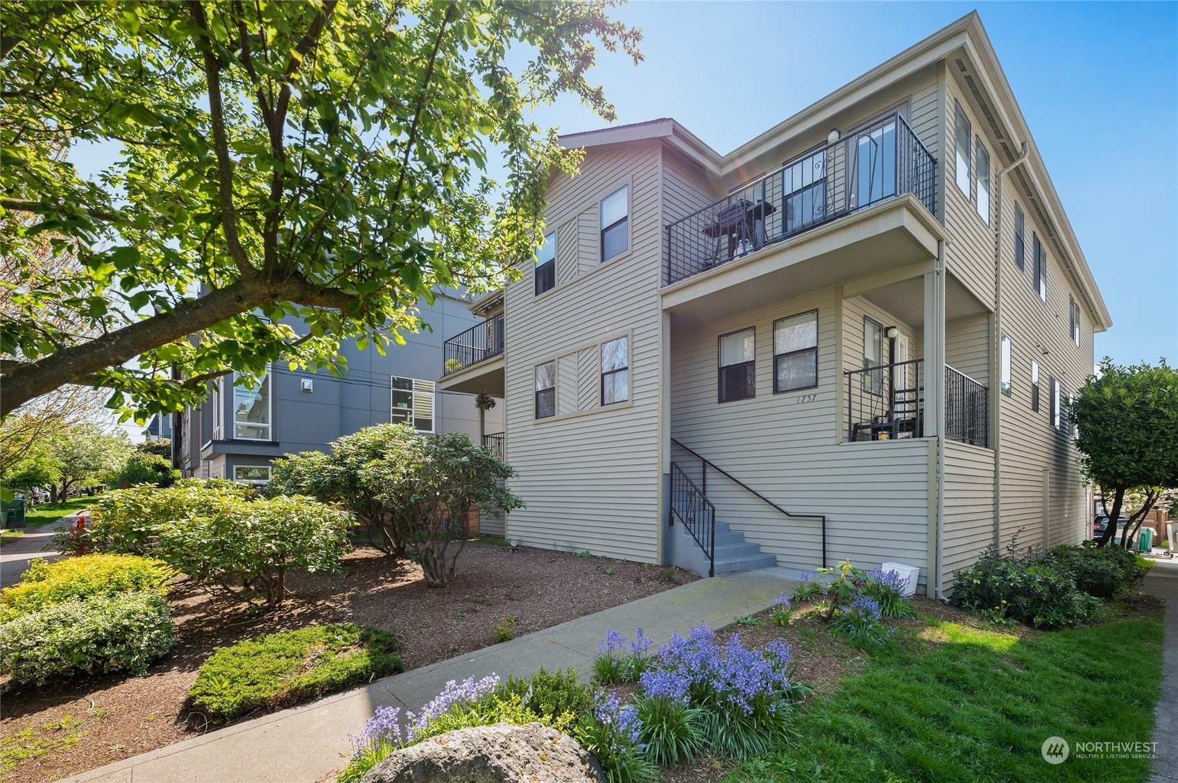 Property Photo: 1757 NW 61st Street WA 98107
