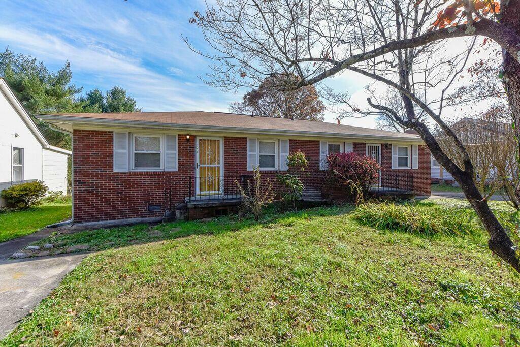 Property Photo:  3214 Avondale Avenue  TN 37917 