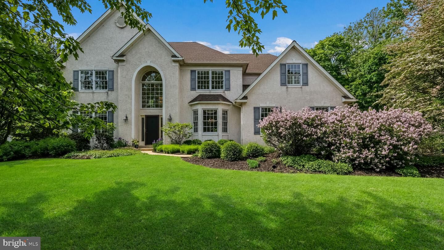 Property Photo: 622 Covered Bridge Lane PA 18901