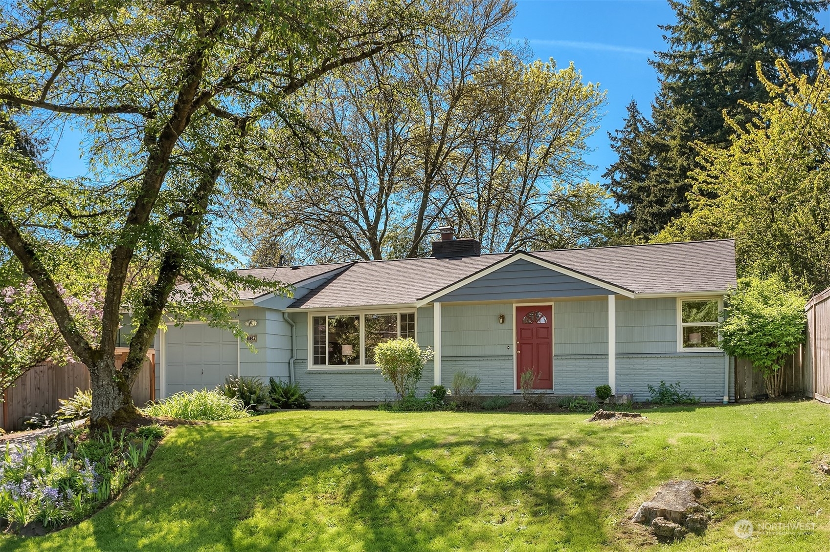 Property Photo:  11349 Corliss Avenue N  WA 98133 