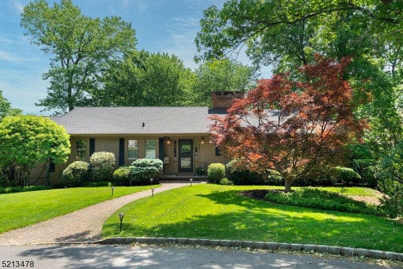 Property Photo:  347 Turnabout Cir  NJ 07092 