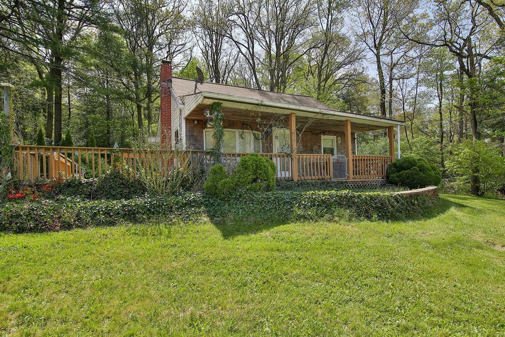 Property Photo:  4 Danner Road  PA 18229 