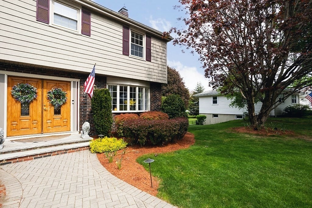 Property Photo: 365 Vernon St MA 01880