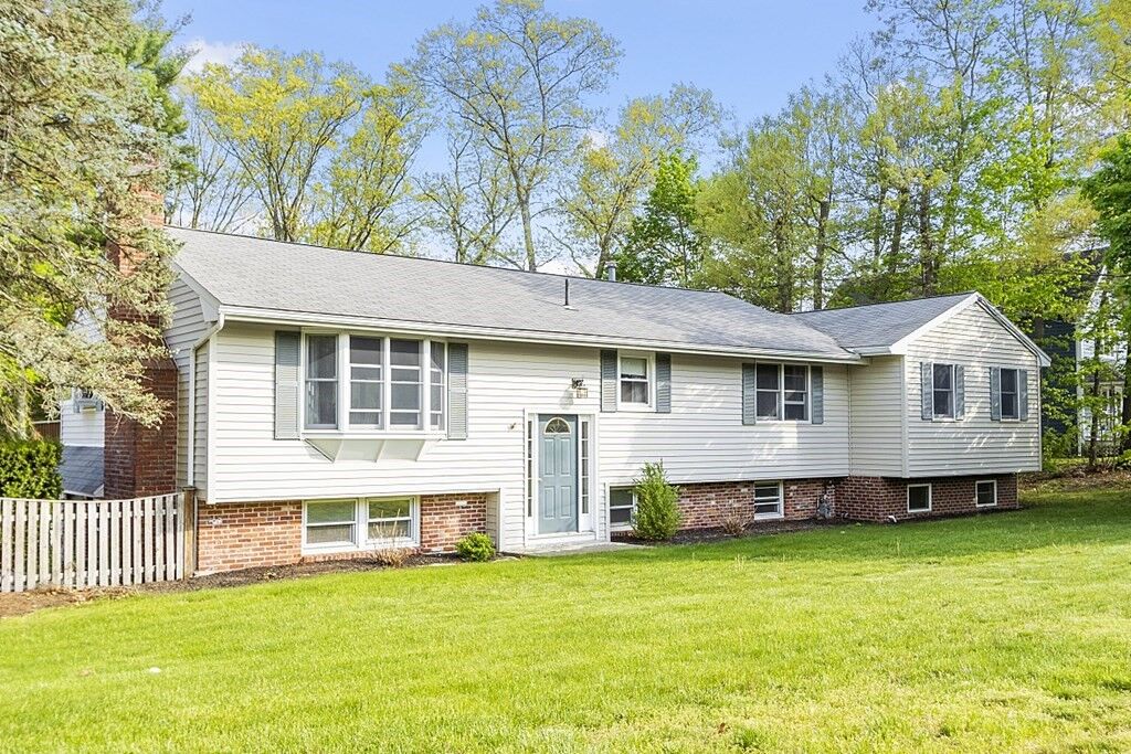 Property Photo: 131 Andover Rd MA 01821