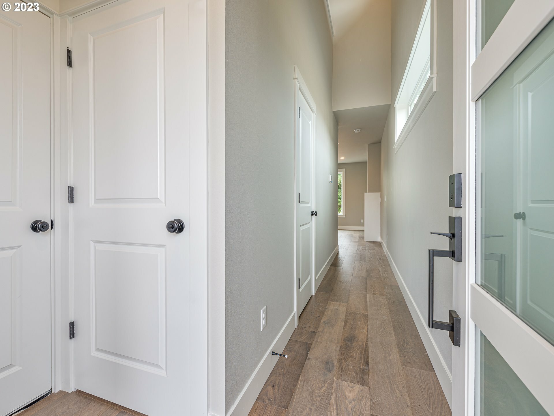 Property Photo: 316 Sunday Dr OR 97426