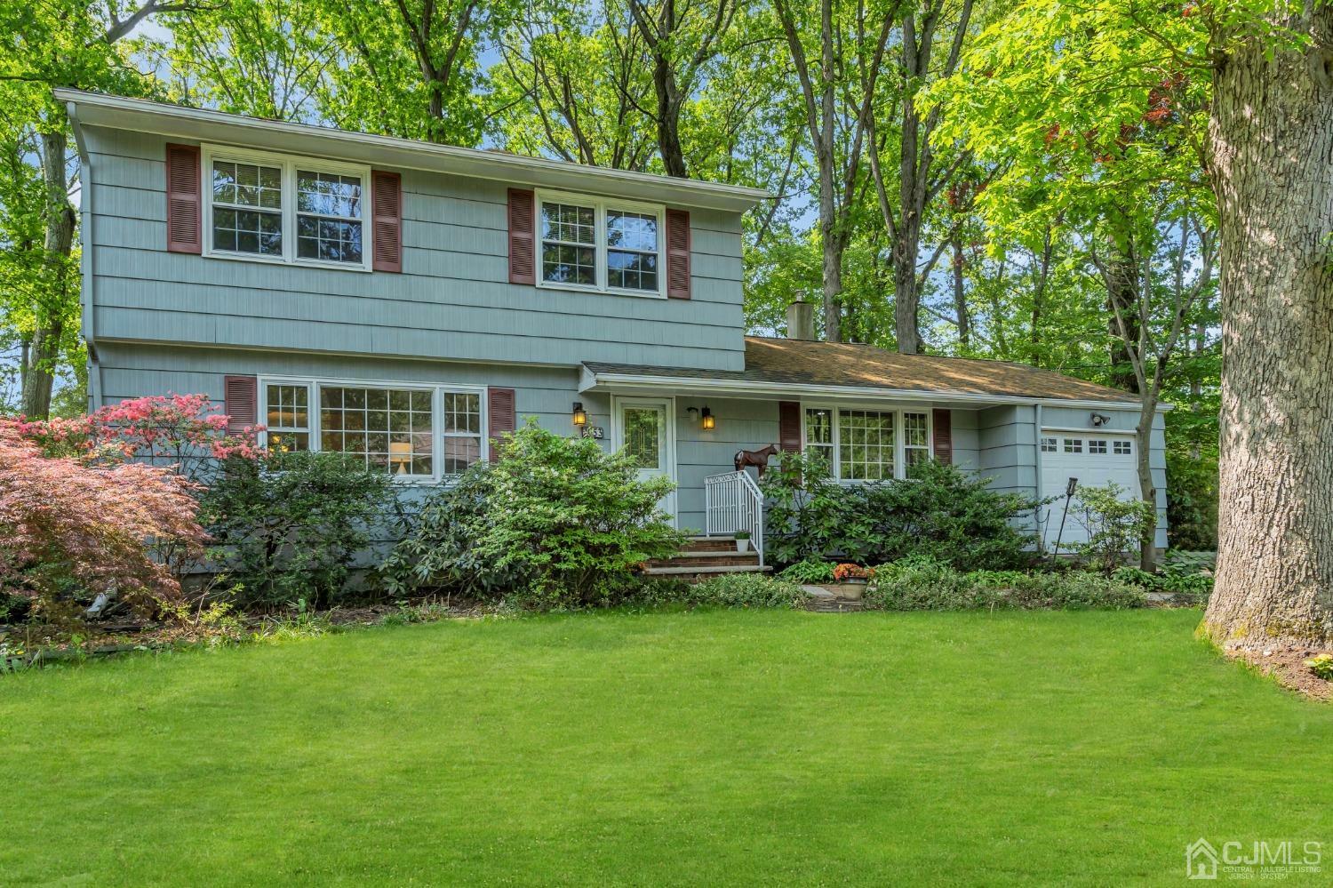 Property Photo:  53 Tall Oaks Drive  NJ 08816 