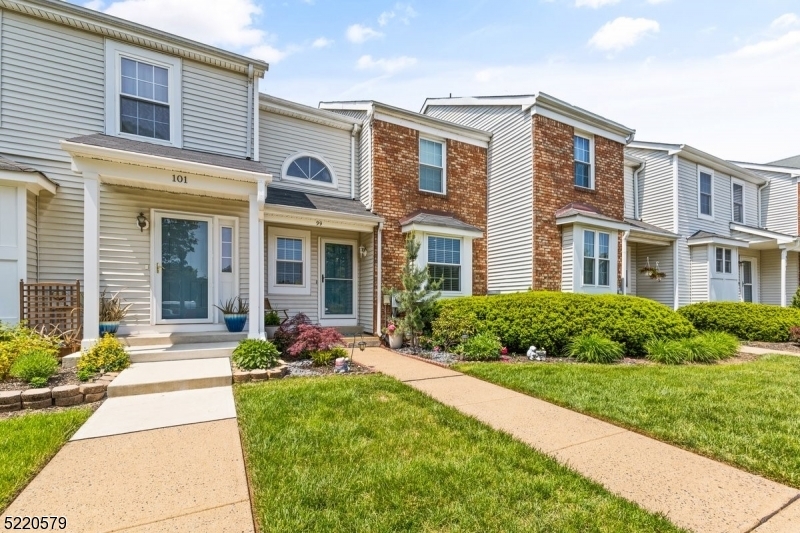 Property Photo: 99 Crickhollow Ct NJ 08844