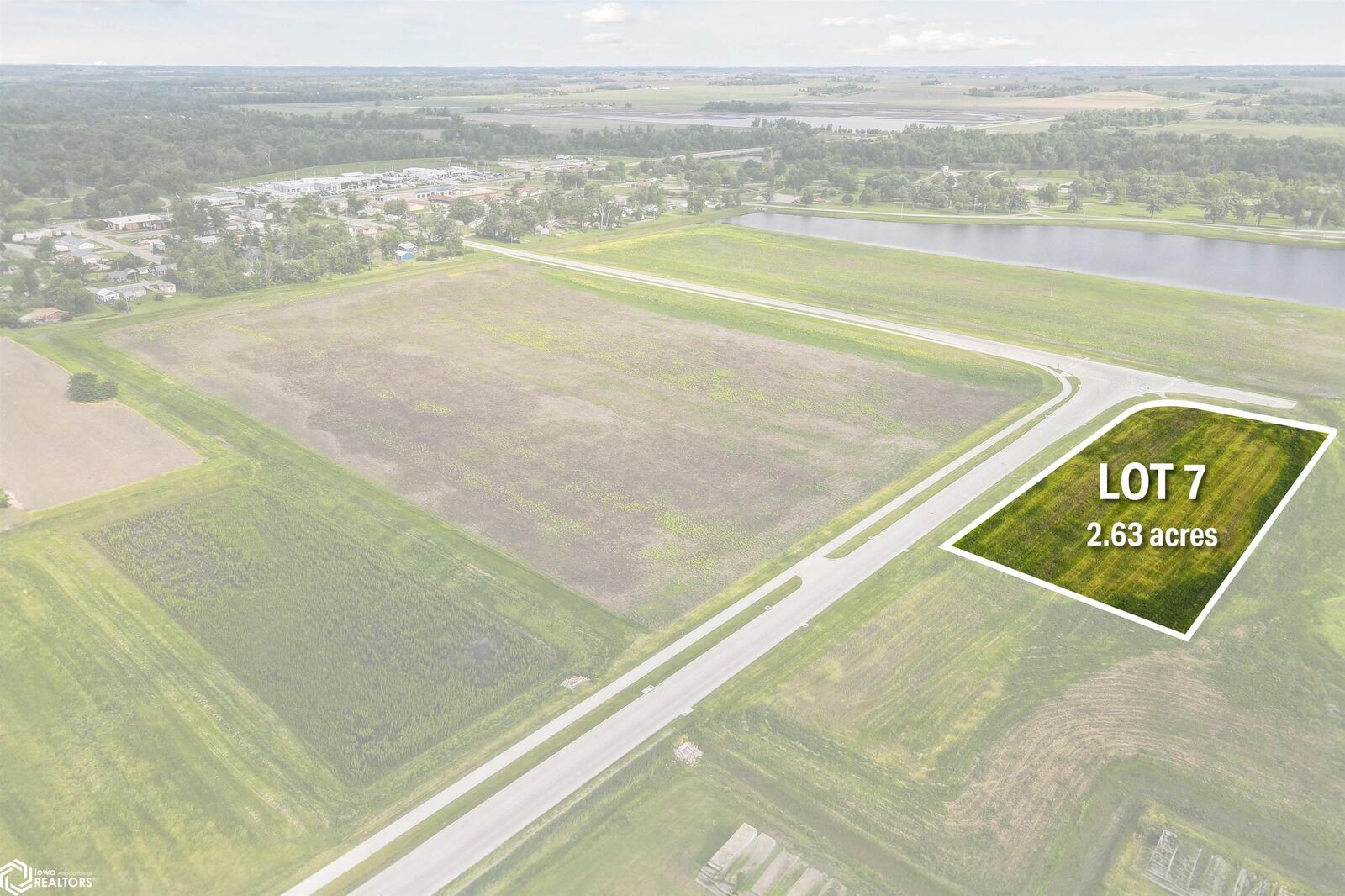 Property Photo:  815 N 8th Avenue  IA 50158 