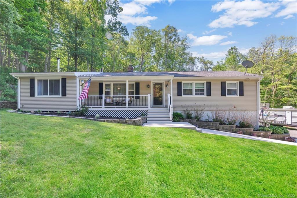 Property Photo:  8 Shady Brook Lane  CT 06484 