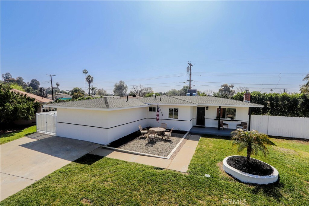Property Photo:  4850 Talley Court  CA 92503 