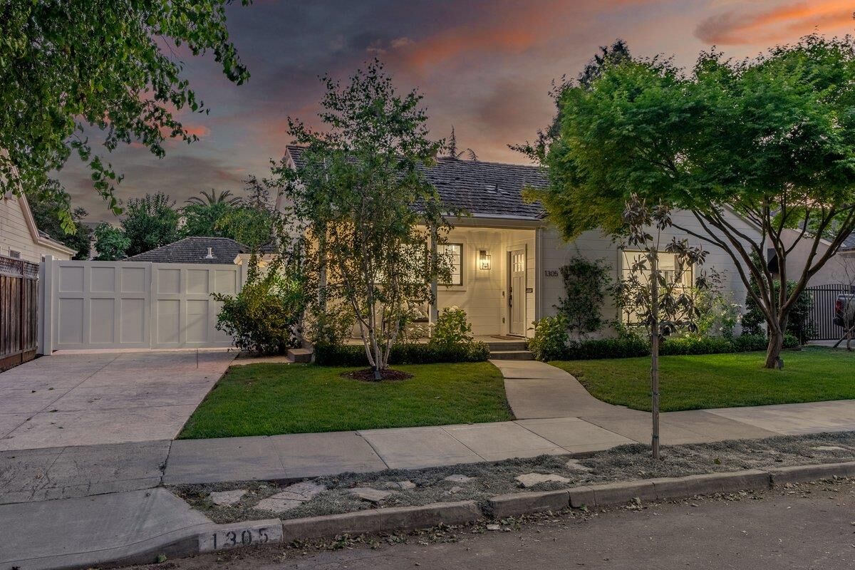 Property Photo:  1305 Cristina Avenue  CA 95125 