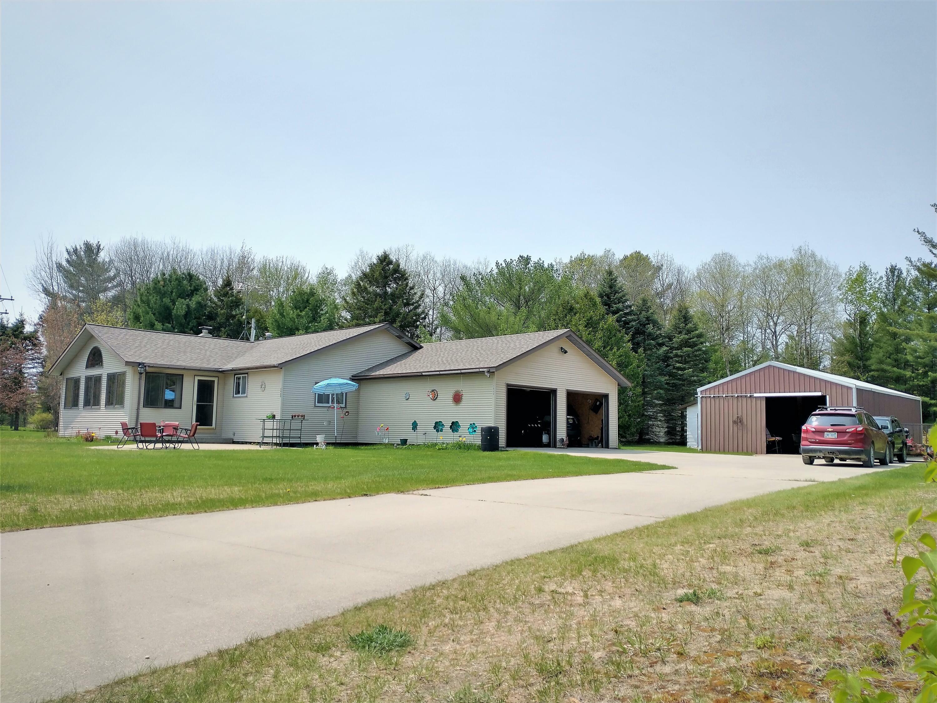 Property Photo:  2980 Kitchen Road  MI 49721 