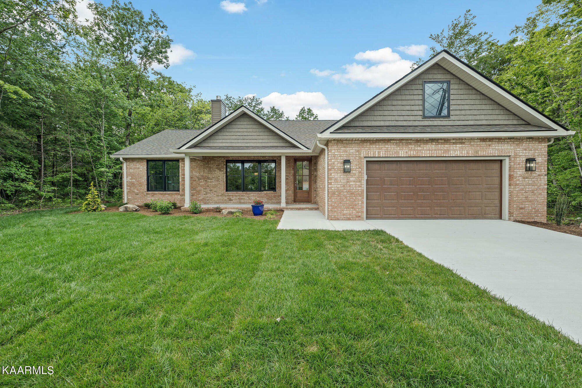 Property Photo:  115 Hedgewood Point  TN 38558 