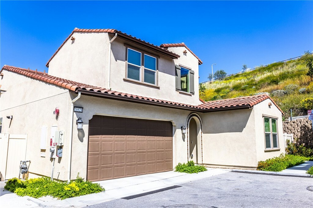 Property Photo:  20521 Martingale Place  CA 91350 