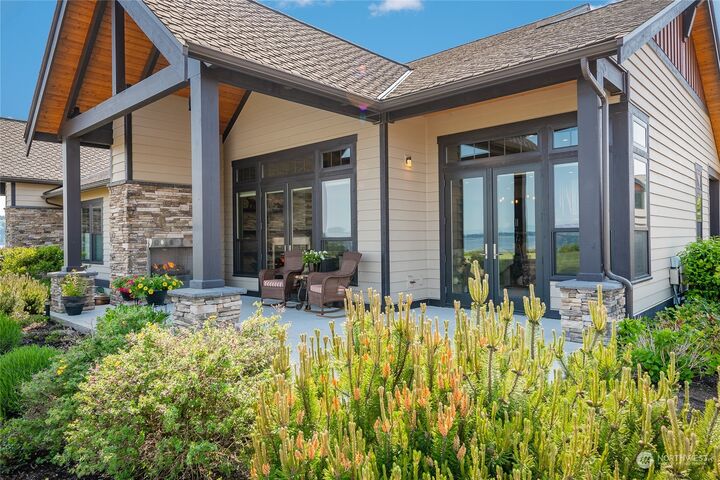 Property Photo: 9412 Turnstone Lane 24 WA 98230