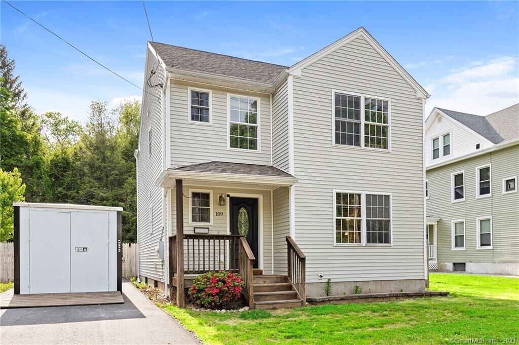 Property Photo:  109 South Street  CT 06226 