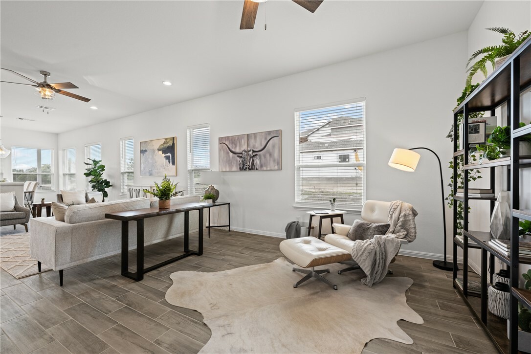 Property Photo: 3513 Trigger Trail TX 78641