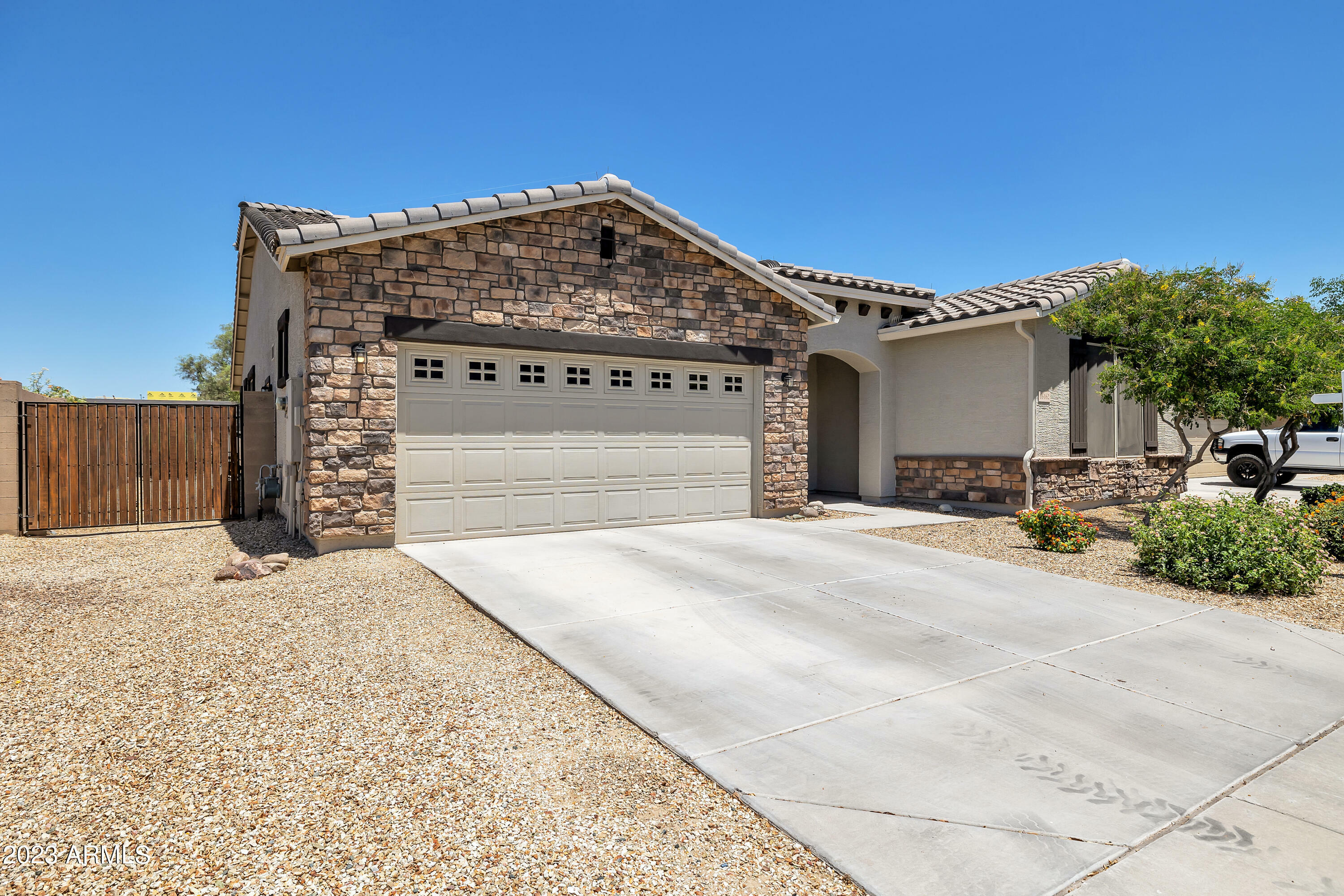 Property Photo:  16162 W Yavapai Street  AZ 85338 