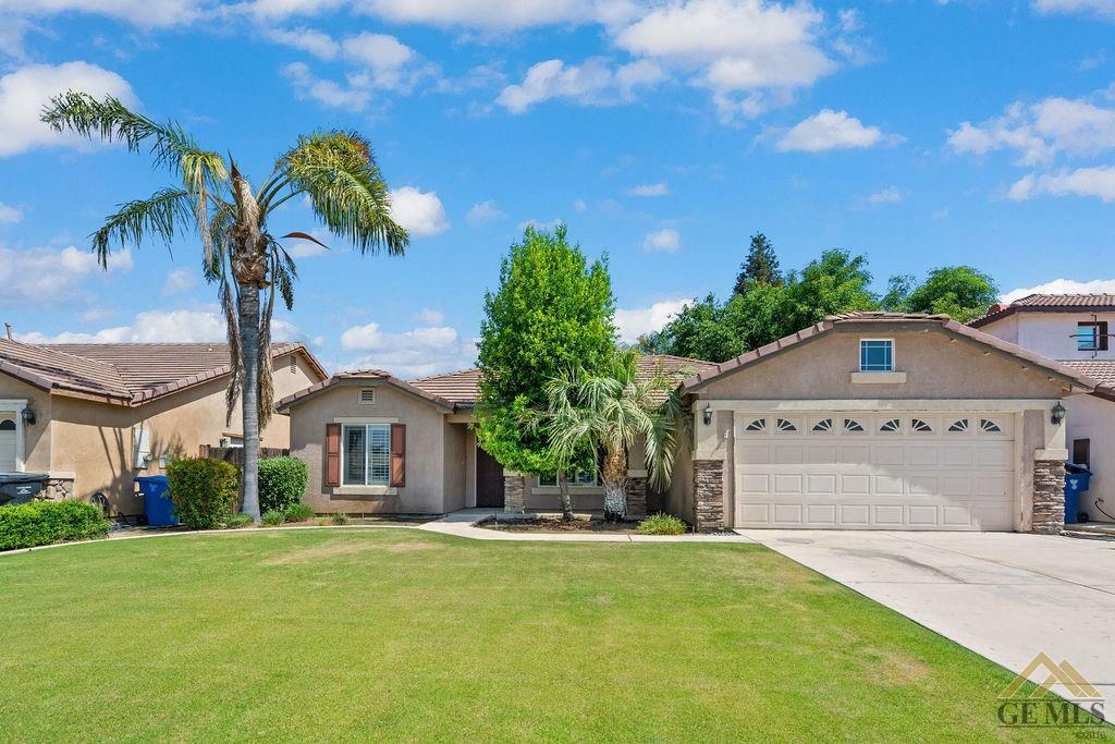 Property Photo: 11108 Trentadue Drive CA 93312