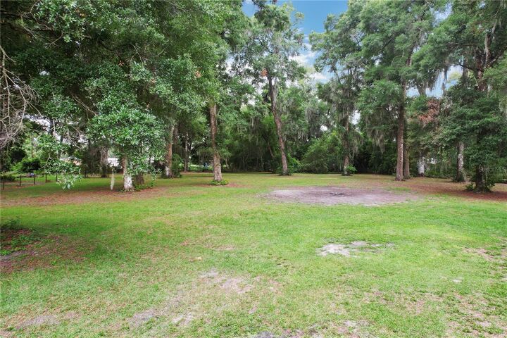 Property Photo: 4300 SE 145th Street FL 34491