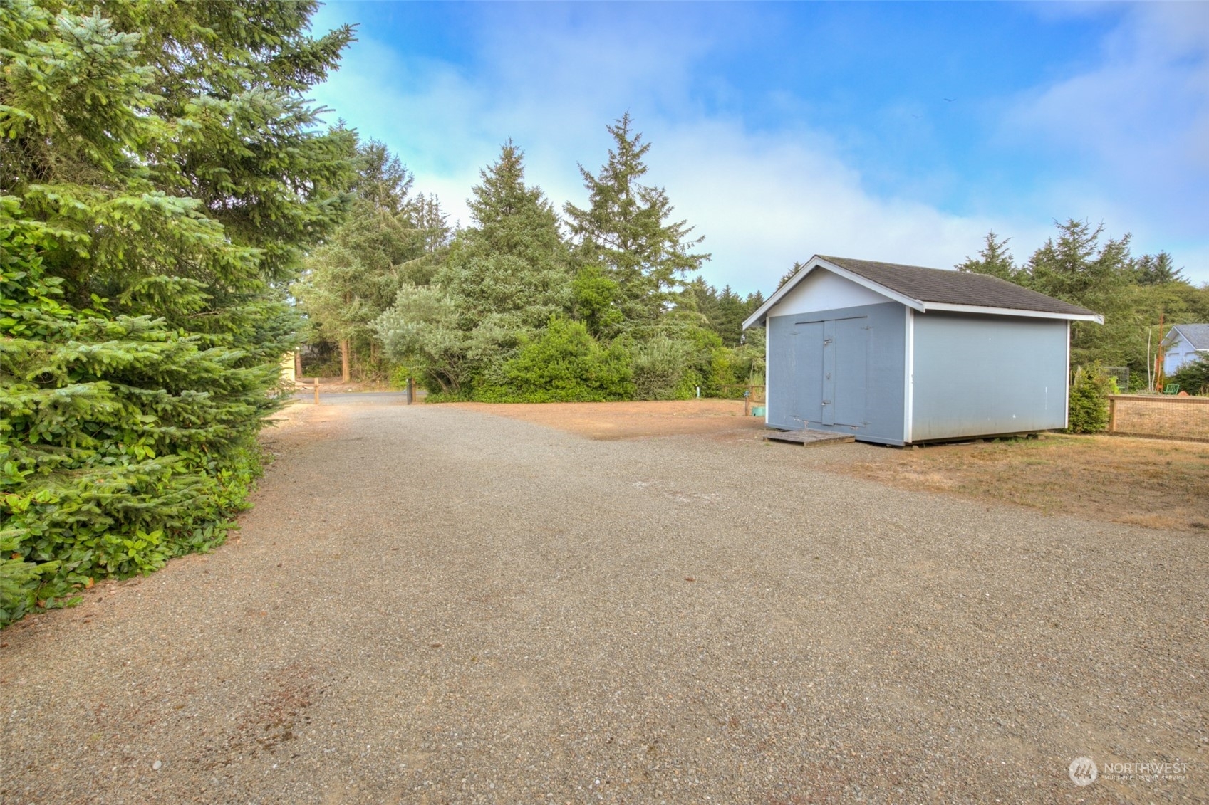 Property Photo:  646 Weatherwax Loop NE  WA 98569 